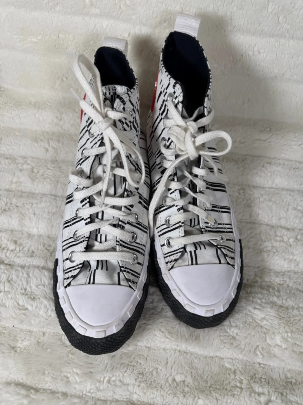 Mens 7 CONVERSE CHUCK TAYLOR UNT1TL3D HIGH "TRANSLUCENT BARCODE WHITE/RED 6.5 - Picture 3 of 8